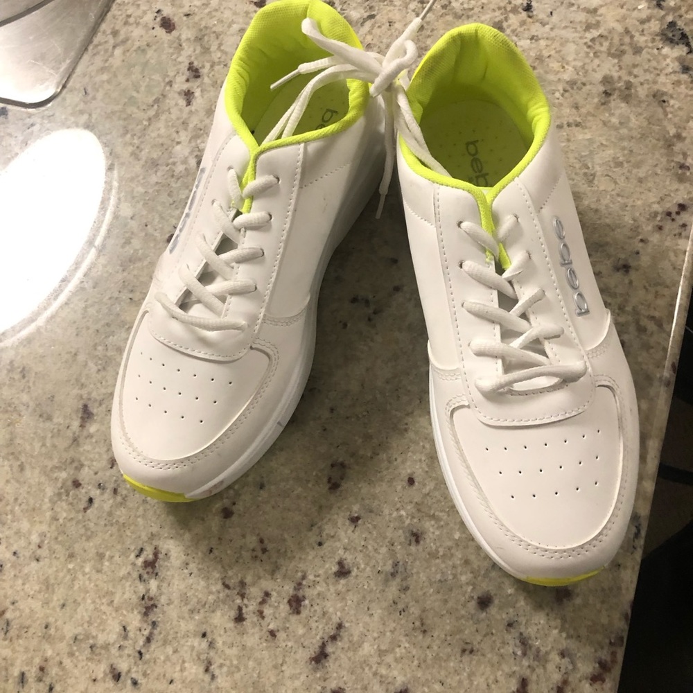 Bebe sneakers